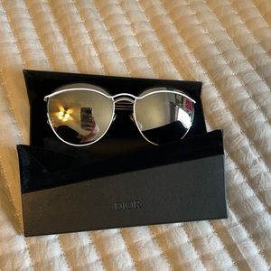 Wire Frame Dior Sunglasses with Mirrored Lenses